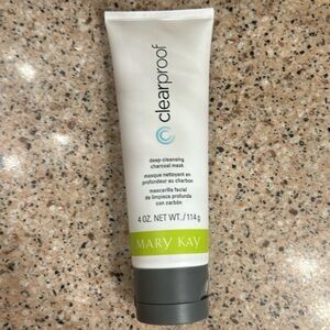 Mary Kay Clearproof mask , new | offer in description